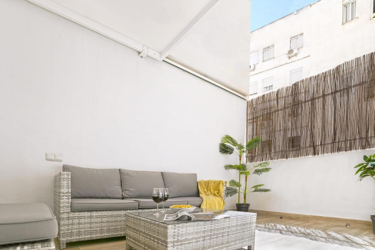 Precioso Apartamento Con Patio Málaga Buitenkant foto