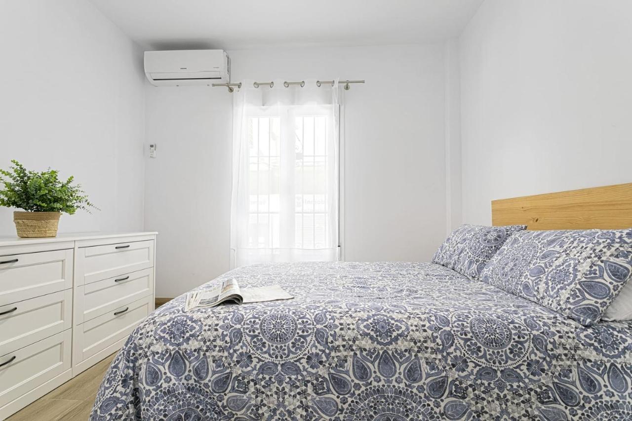 Precioso Apartamento Con Patio Málaga Buitenkant foto