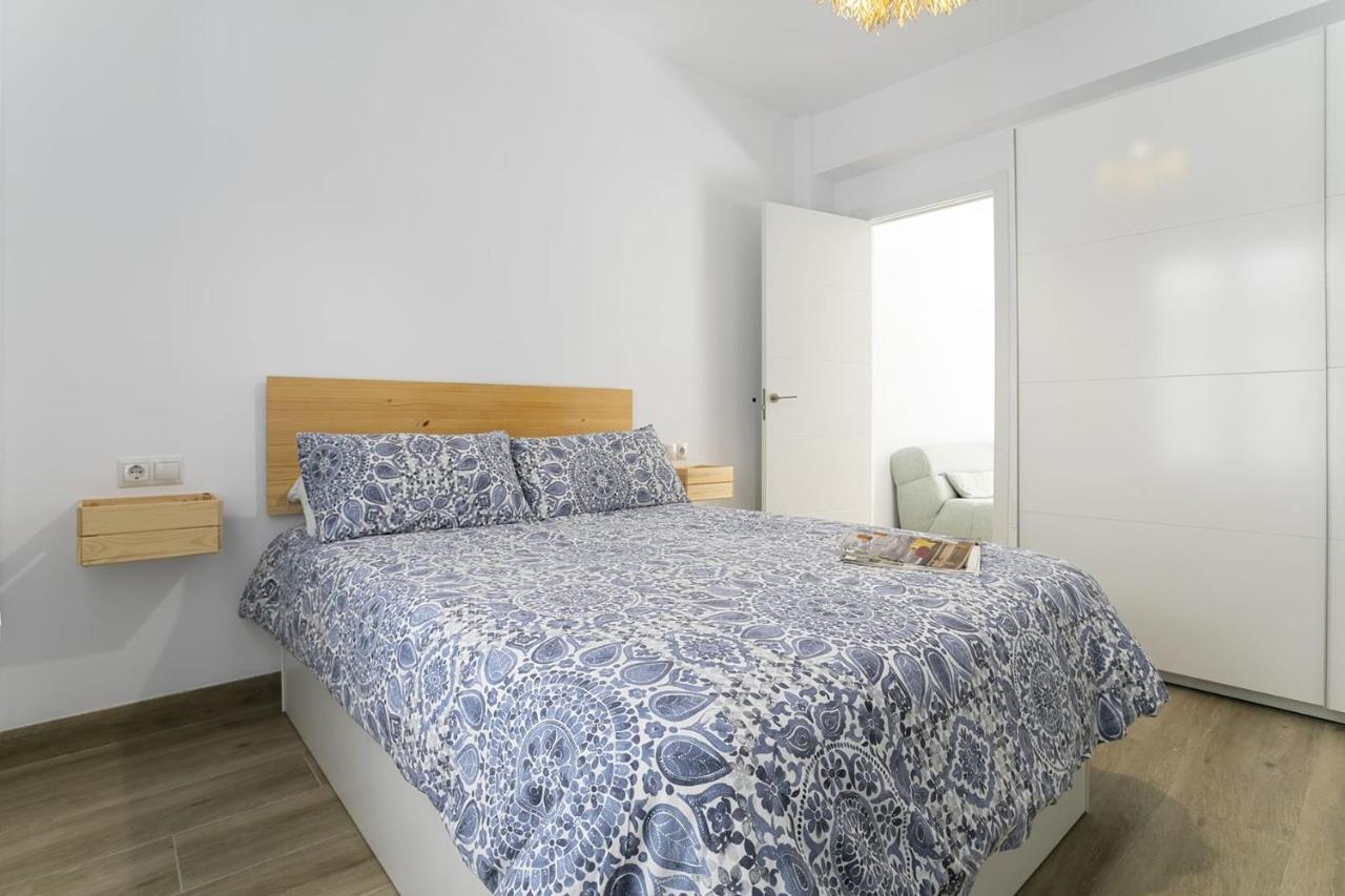 Precioso Apartamento Con Patio Málaga Buitenkant foto